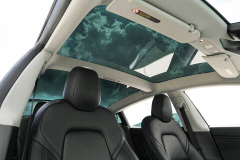2019 Tesla Model 3 Mid Range