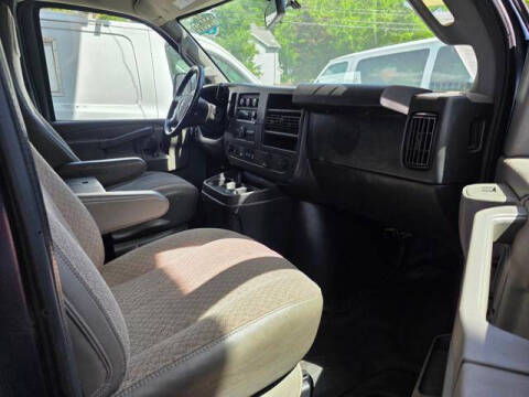 2019 Chevrolet Express 2500