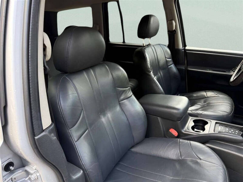 2002 Jeep Grand Cherokee Laredo