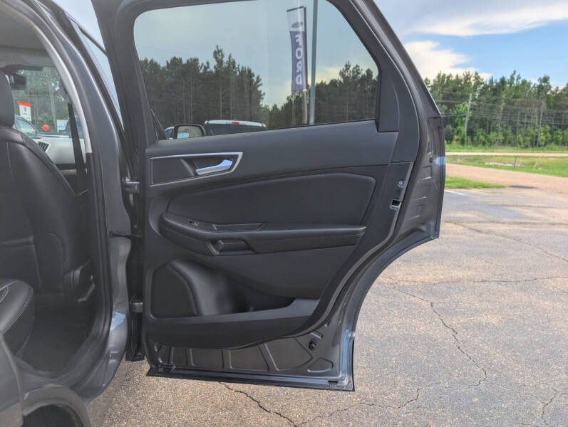 2024 Ford Edge