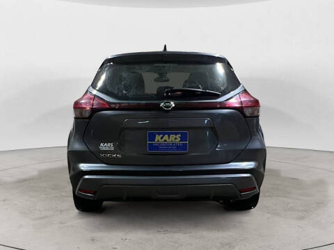 2021 Nissan Kicks S