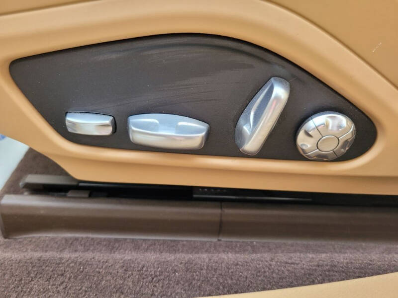 2017 Porsche Panamera Turbo