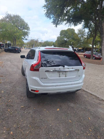 2016 Volvo XC60 T5 Drive-E Premier