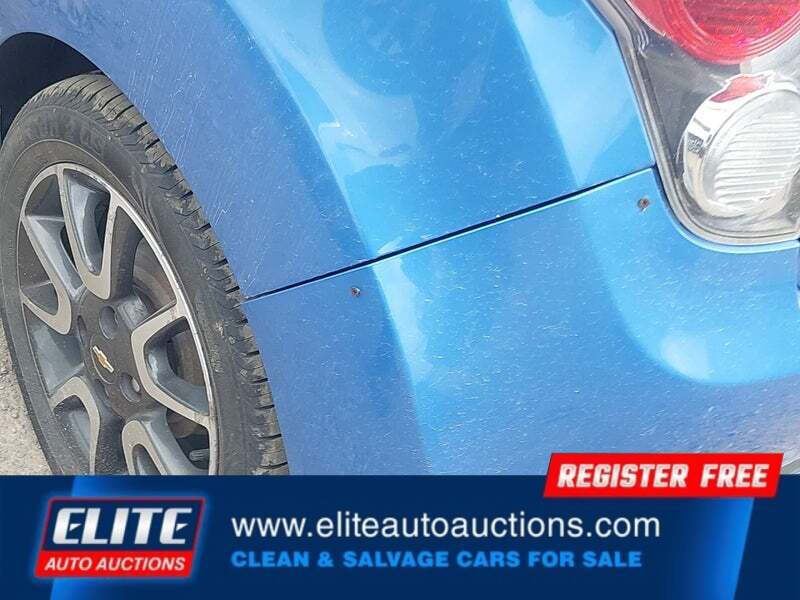 2015 Chevrolet Spark 2LT CVT