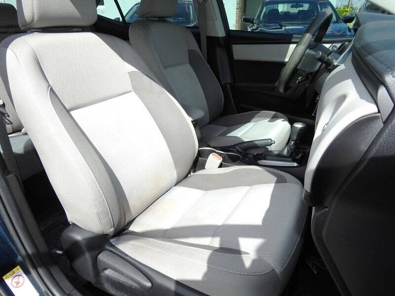 2018 Toyota Corolla  - $15,900