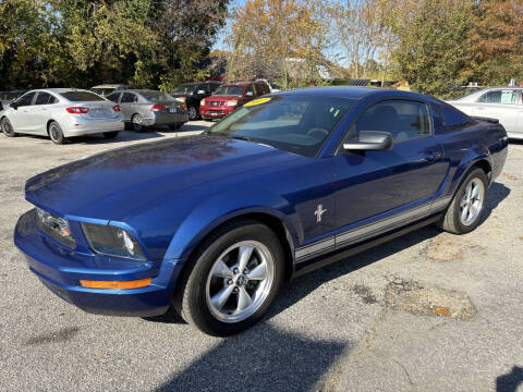 2007 Ford Mustang V6 Deluxe