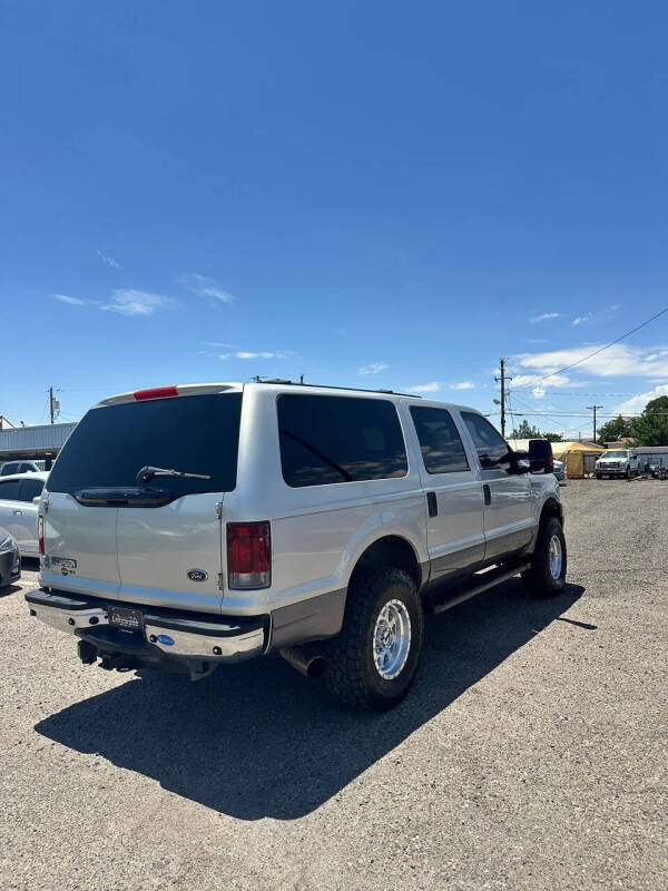 2003 Ford Excursion XLT
