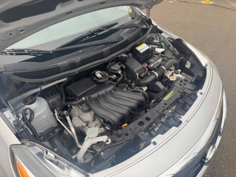 2017 Nissan Versa 1.6 SV