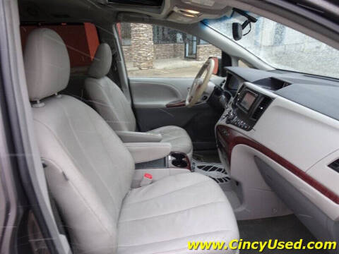 2014 Toyota Sienna XLE 8-Passenger