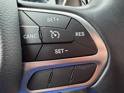 2017 Chrysler Pacifica Touring Plus