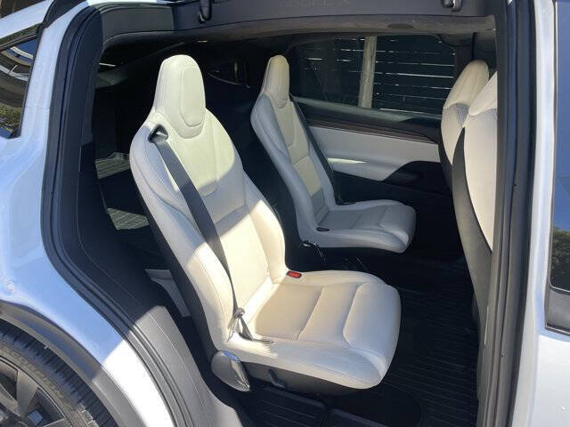 2022 Tesla Model X