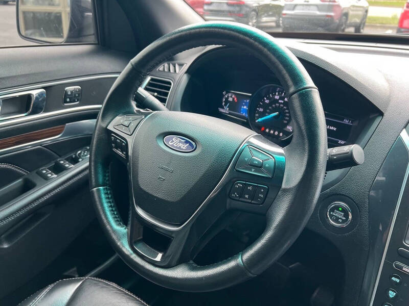 2017 Ford Explorer Limited