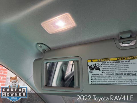 2022 Toyota RAV4 LE