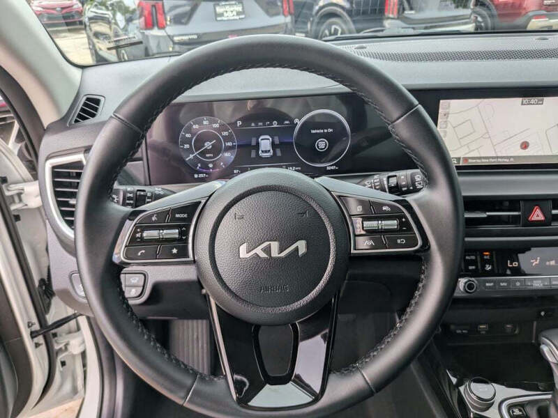 2025 Kia Seltos EX