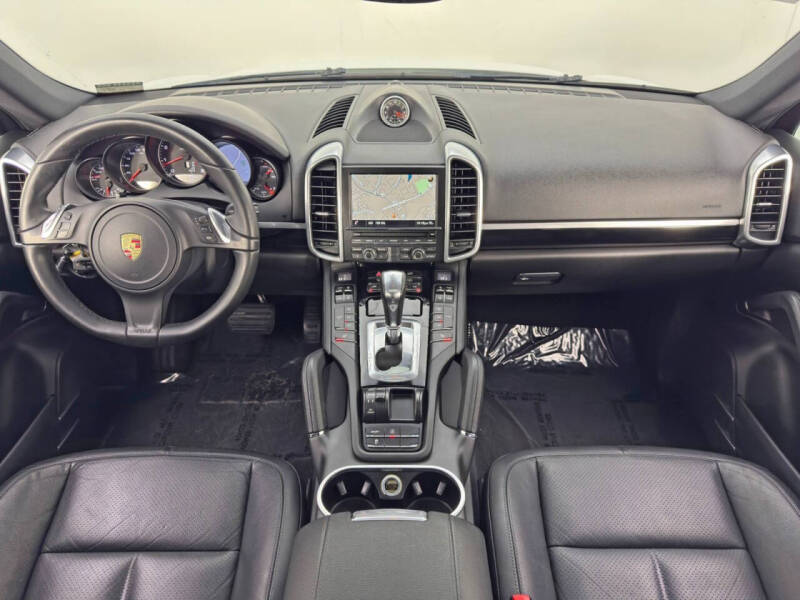 2014 Porsche Cayenne