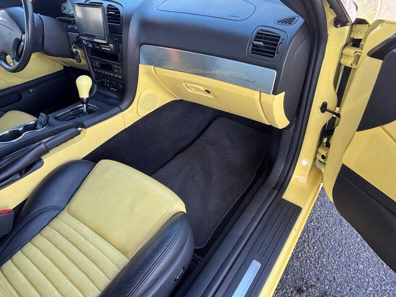 2002 Ford Thunderbird Deluxe