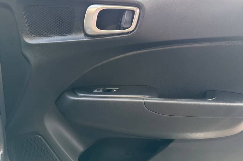 2023 Hyundai Venue SEL