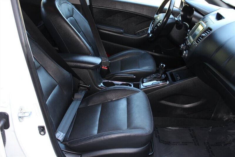 2017 Kia Forte EX