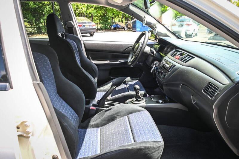 2004 Mitsubishi Lancer Evolution RS