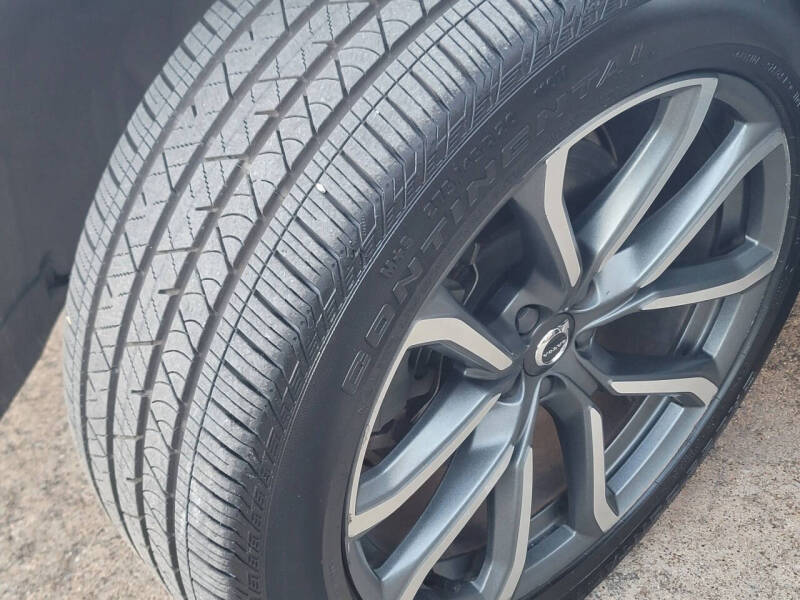 2018 Volvo XC90 T6 Momentum