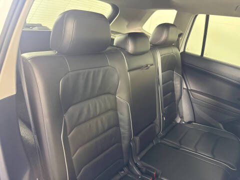 2018 Volkswagen Tiguan 2.0T SEL Premium 4Motion