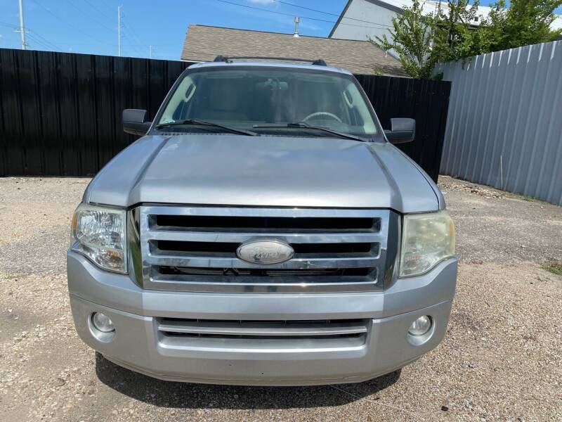 2011 Ford Expedition for sale at Dixie Auto Sales in Houston TX