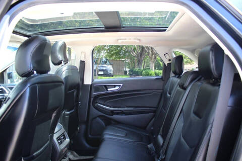2017 Ford Edge Titanium