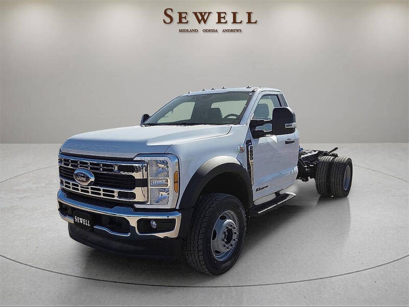 2025 Ford F-600 Super Duty