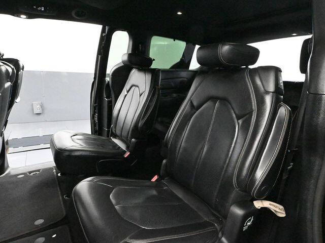 2019 Chrysler Pacifica Touring L Plus