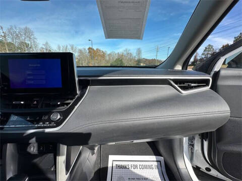 2023 Toyota Corolla Cross XLE