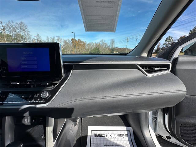 2023 Toyota Corolla Cross XLE