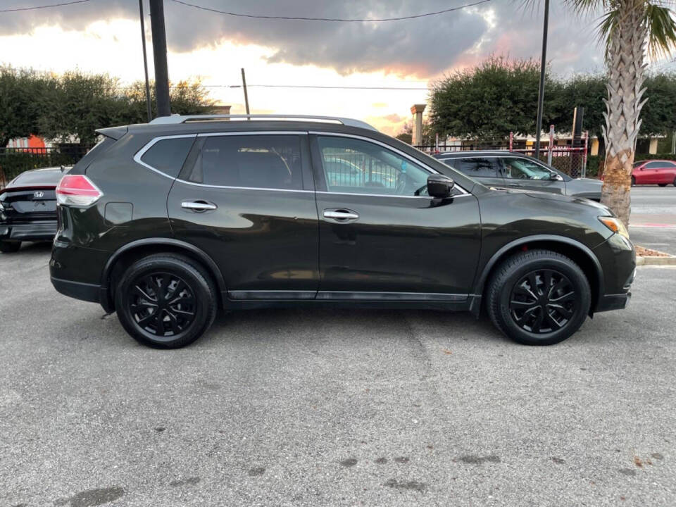 2016 Nissan Rogue for sale at SMART CHOICE AUTO in Pasadena, TX