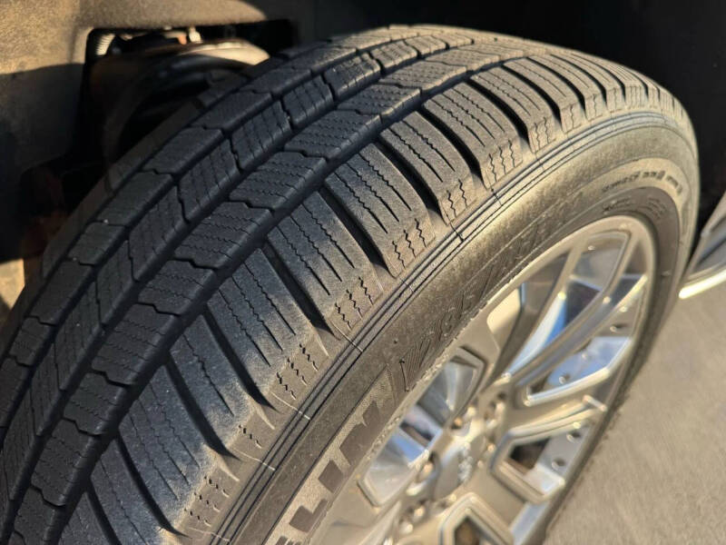 2017 GMC Yukon XL Denali