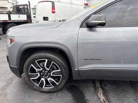 2021 GMC Acadia SLE