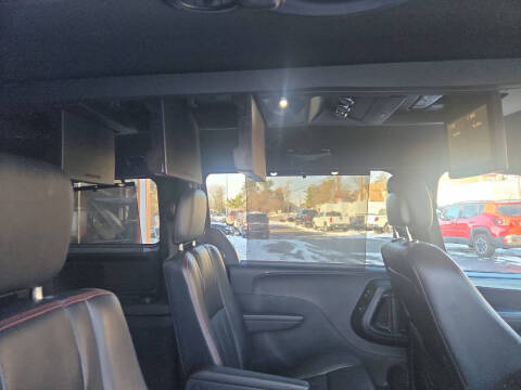 2015 Dodge Grand Caravan R/T