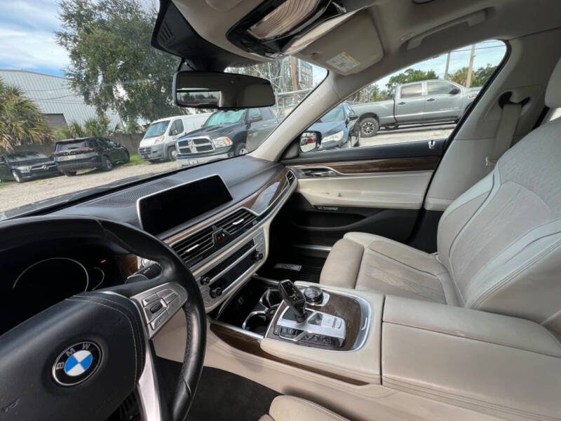 2016 BMW 7 Series 750i