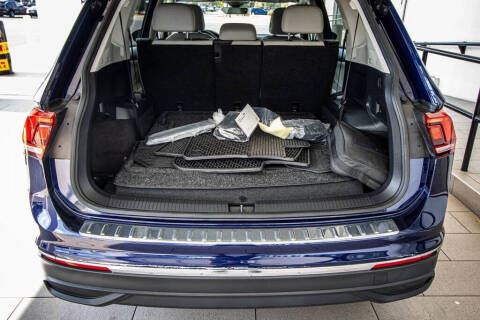 2022 Volkswagen Tiguan SE