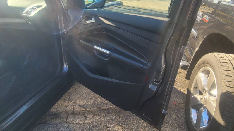 2013 Ford C-MAX Hybrid SEL