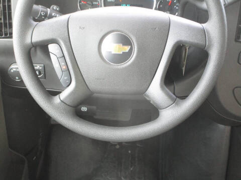 2025 Chevrolet Express 2500