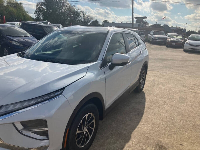 2022 Mitsubishi Eclipse Cross ES