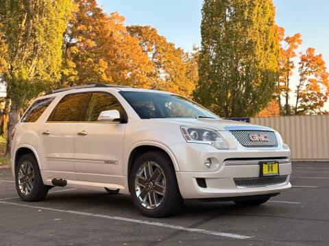 2011 GMC Acadia Denali