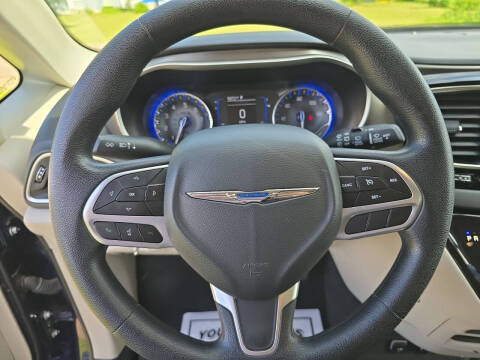 2020 Chrysler Pacifica Touring