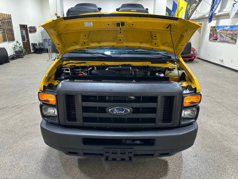 2011 Ford E-Series