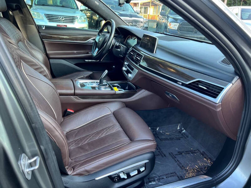 2016 BMW 7 Series 750i xDrive