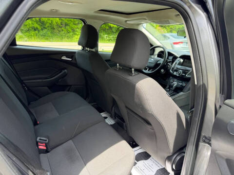 2017 Ford Focus SEL