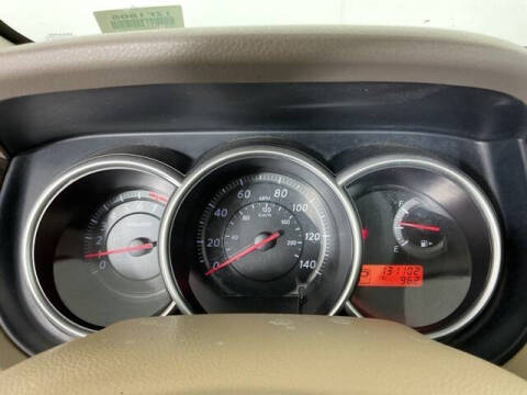 2011 Nissan Versa 1.8 SL