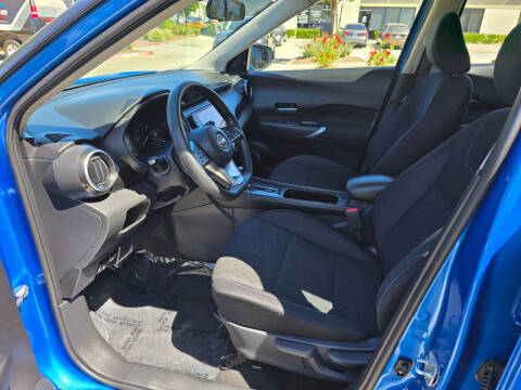 2023 Nissan Kicks SV