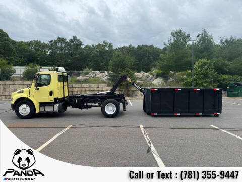 2012 Freightliner M2 106
