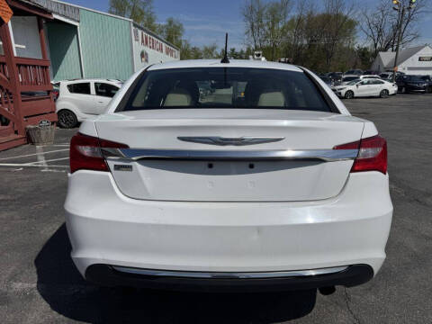 2013 Chrysler 200 Limited