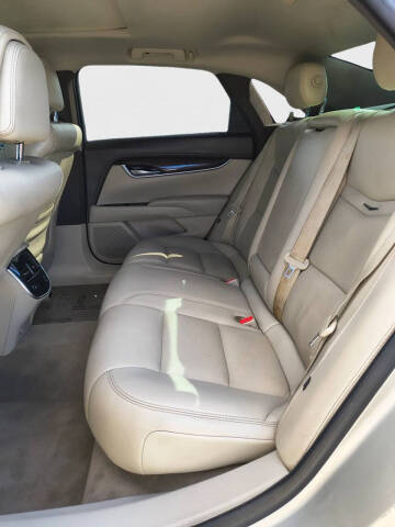 2014 Cadillac XTS Luxury Collection